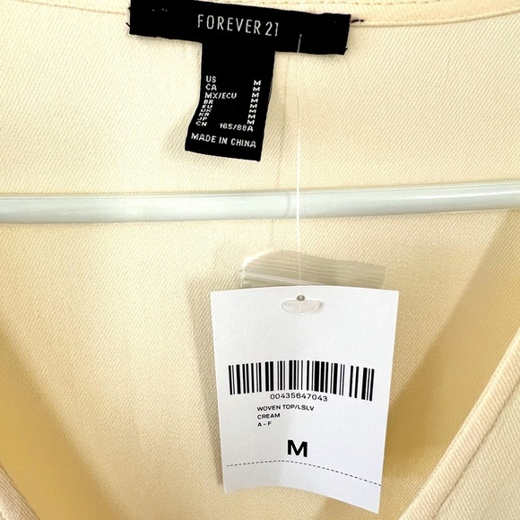 NWT | Forever 21 Size Medium Blouse - Picture 2 of 3
